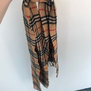 Burberry Wool Scarf
